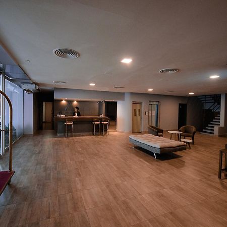 Avant Park Hotel La Rioja Eksteriør bilde